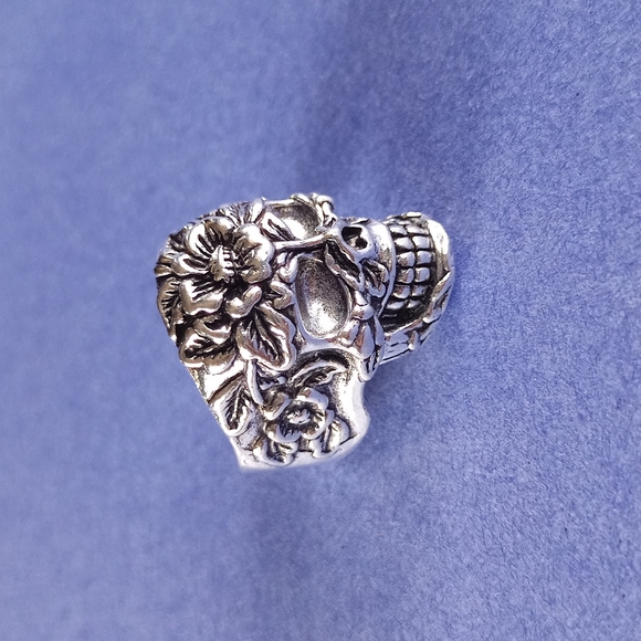 Other - Beautiful Floral Skull Gothic Ring